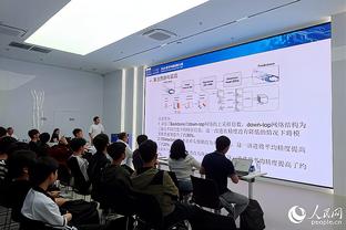 曼联本赛季各项赛事24场输12场，上赛季总计62场输12场